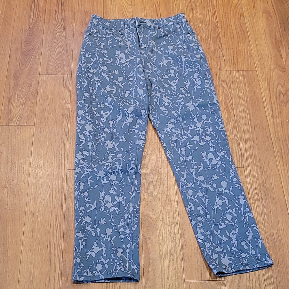 Stretch twill pants by Lori Goldstein